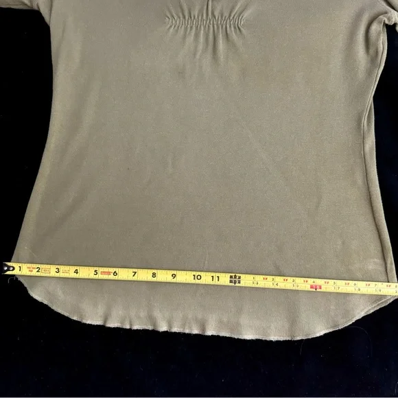 Women’s Top - Olive Green V-Neck with Sequins by For Joseph Fortune - Size M - Picture 9 of 16